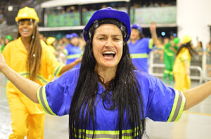 FOTOS: desfile da Independente nas campeãs 2022