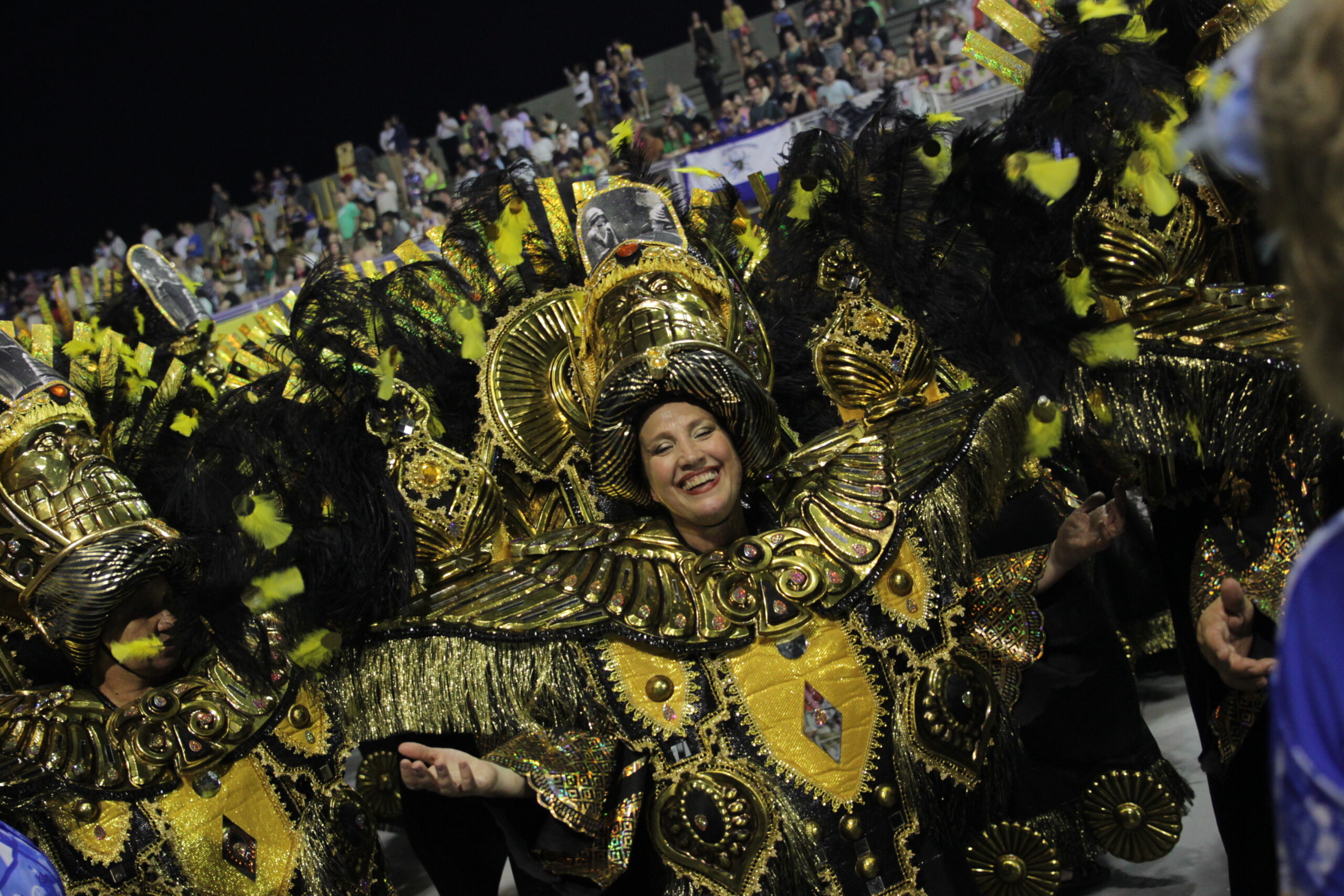 Read more about the article Canto forte e alegorias repaginadas marcam o desfile da Tatuapé